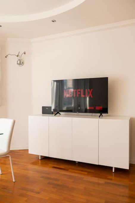 Raffinato Scorcio Sulla Citta Apartamento